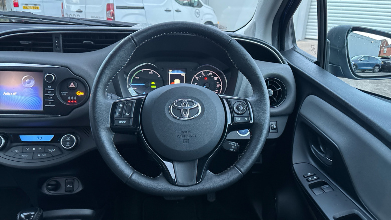 Toyota Yaris 1.5 Hybrid Icon 5dr CVT Hybrid Hatchback